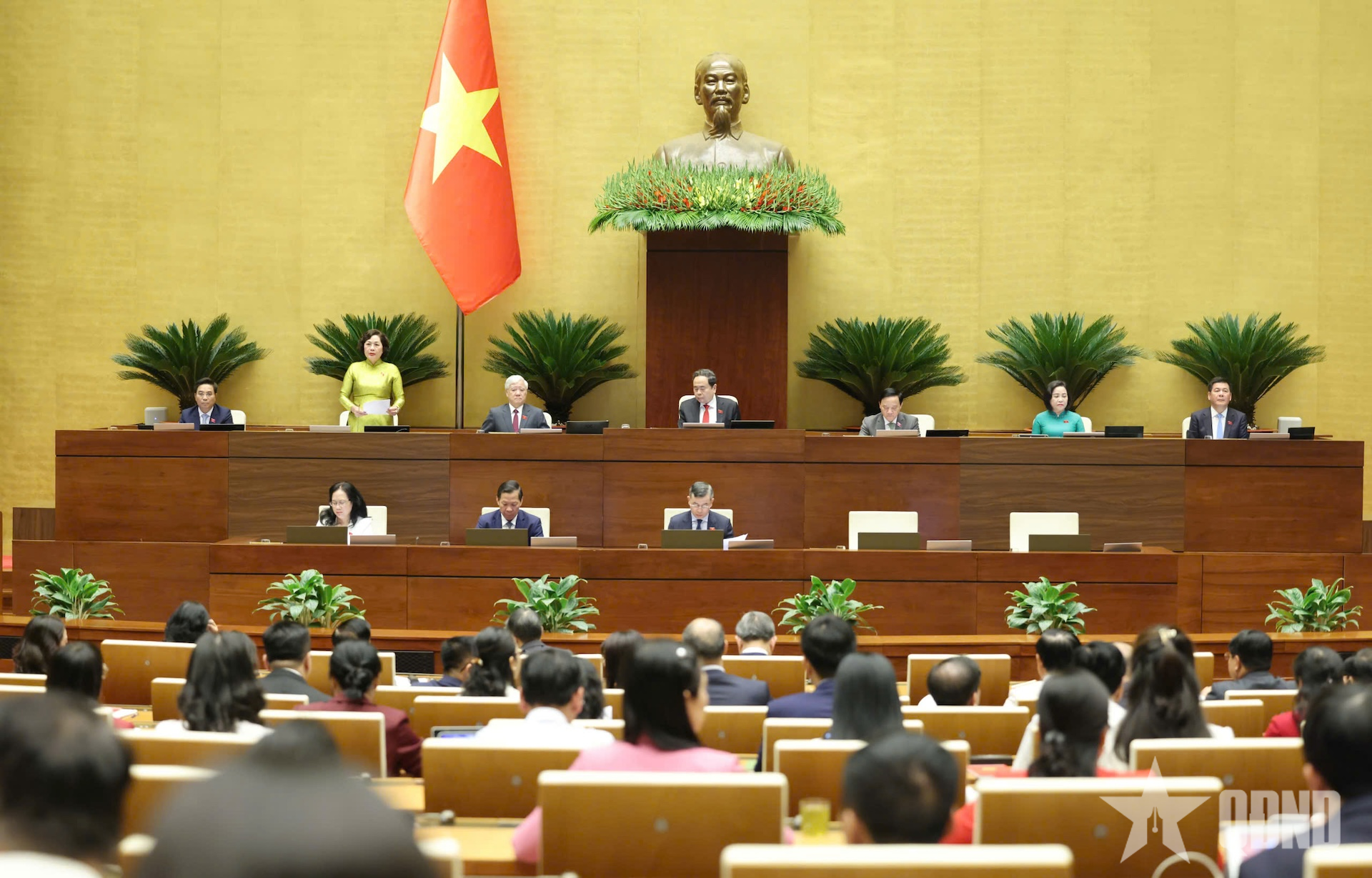 Thông cáo báo chí số 10, Kỳ họp thứ nhất, Quốc hội khóa XVI
